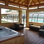 Zecamping 4 Anime Chiens Acceptes Familial Piscine Couverte