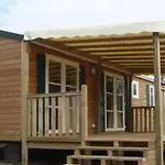 Zecamping 4 Anime Chiens Acceptes Familial Piscine Couverte Kamp alanı Saint-Michel-Escalus