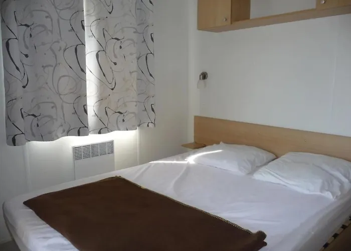 Camping 4 étoiles - Piscine - eebe0d Saint-Michel-Escalus