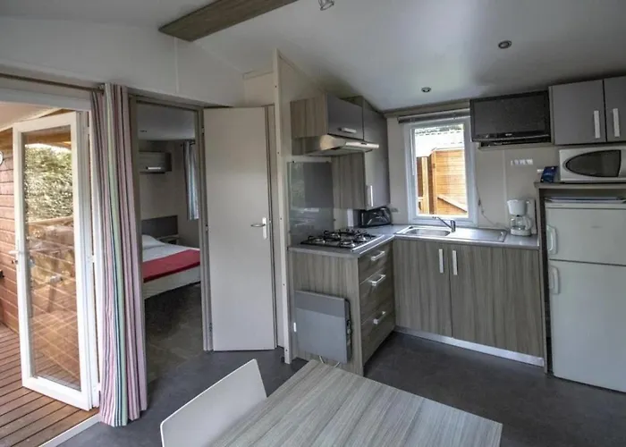 4 Etoiles - Piscine - Eebe0d Kamp alanı Saint-Michel-Escalus